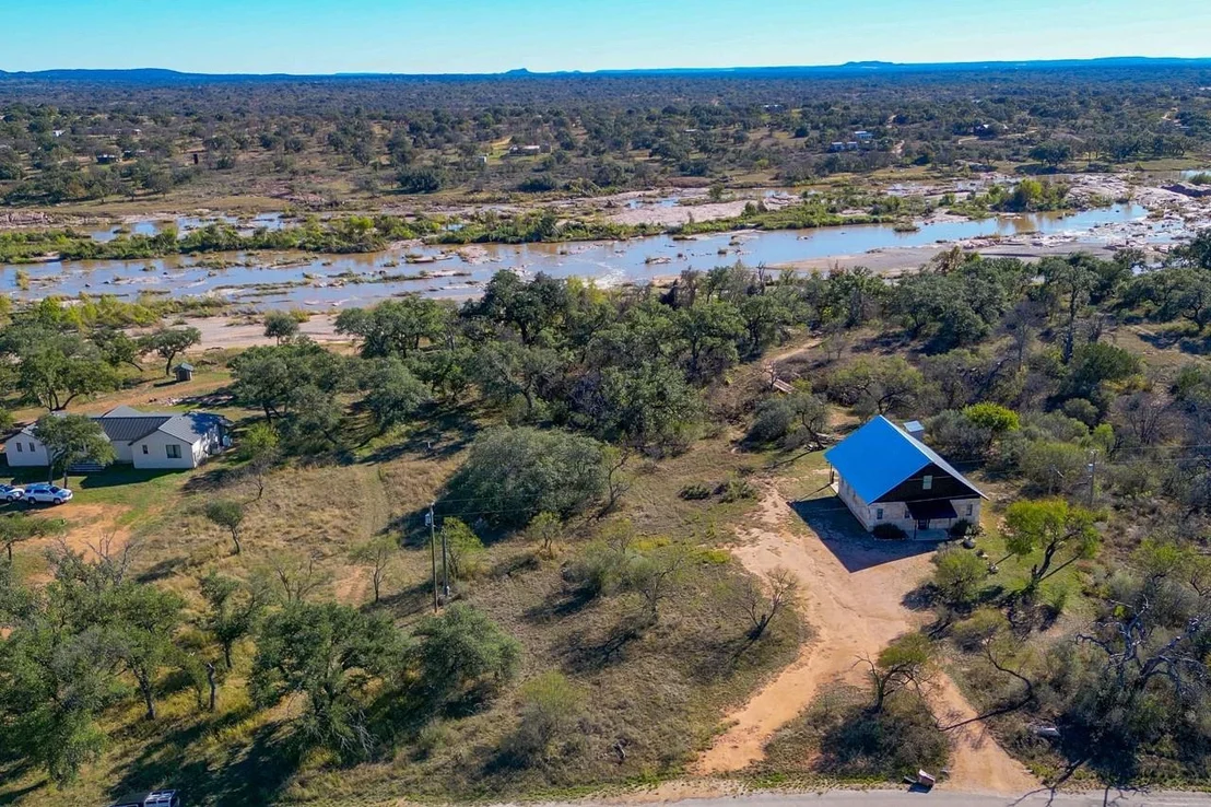 Photo of 104 County Road 104 RD