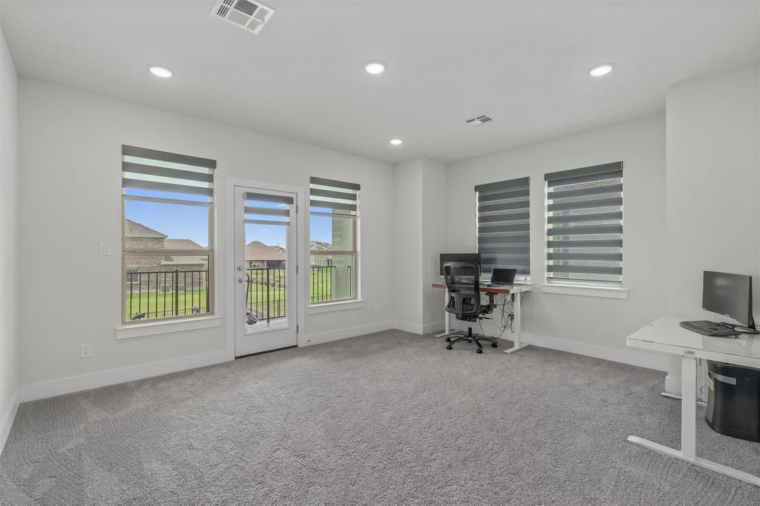 Photo of 5363 Orsini BLFS