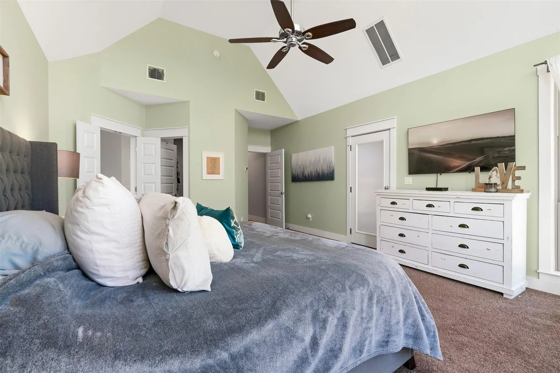 Photo of 617 Chama TRCE