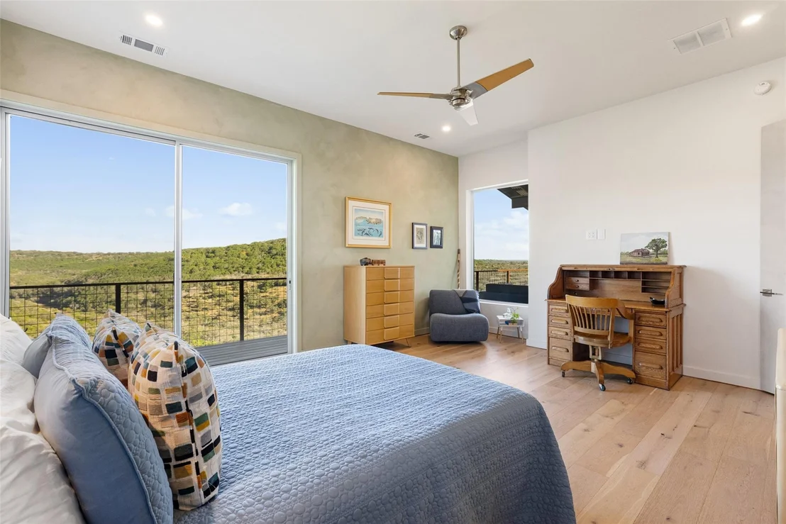 Photo of 2037 Wolf Creek Ranch RD