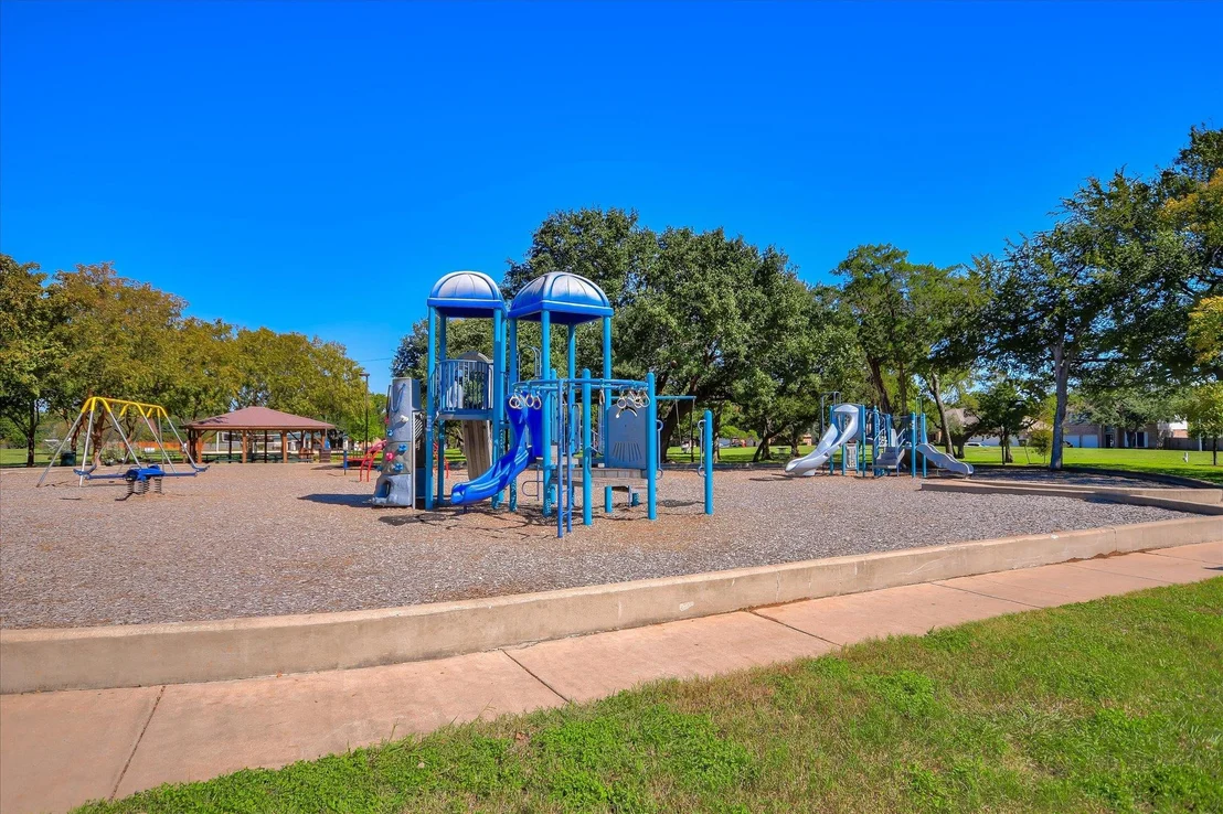 Photo of 16815 Mouse Trap DR