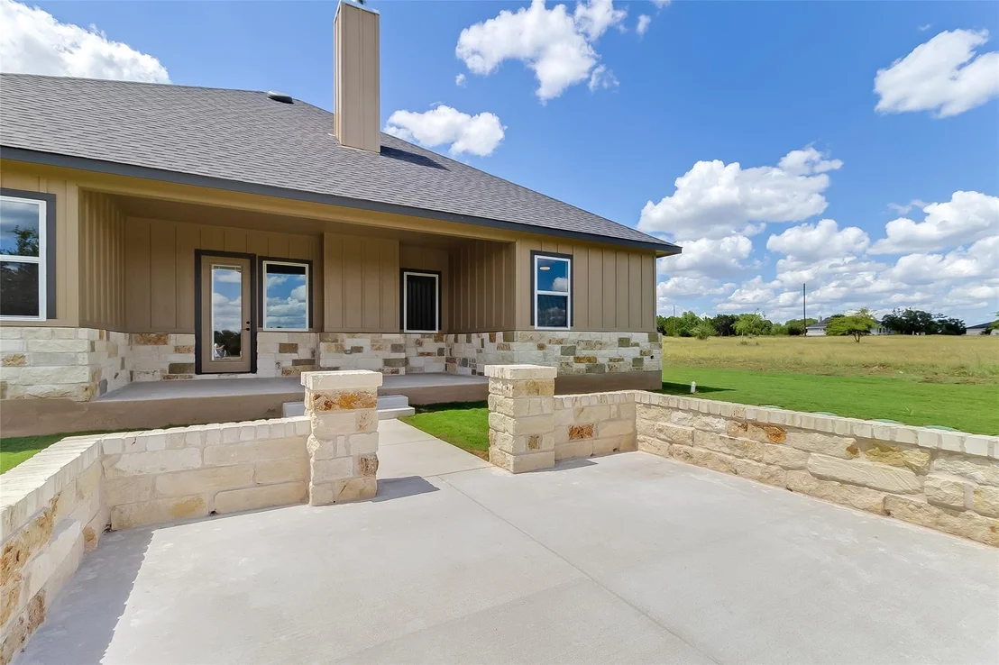 Photo of 115 Draper LN