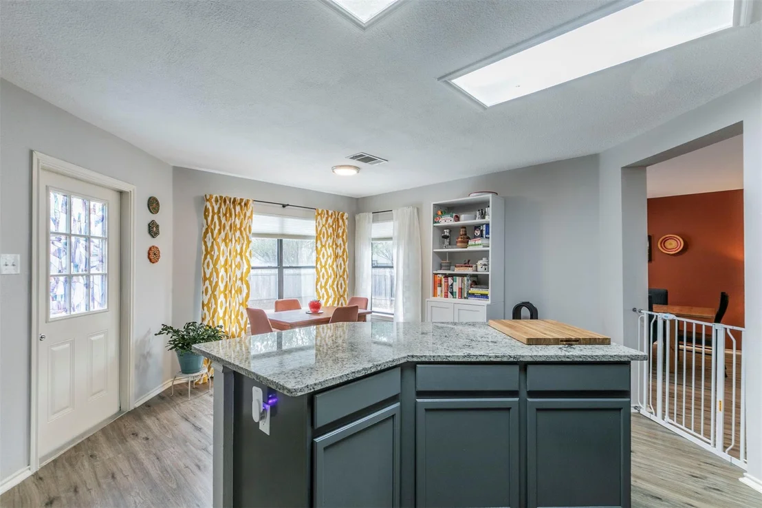 Photo of 4315 Triboro TRL