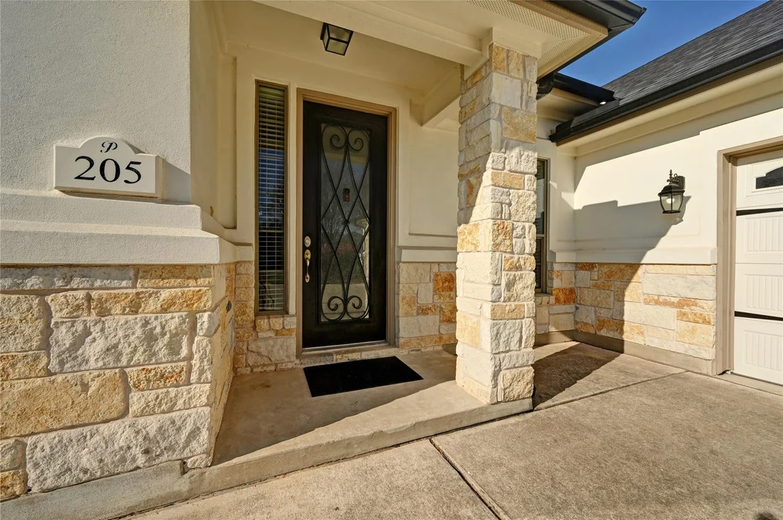 Photo of 205 Cherry Laurel DR