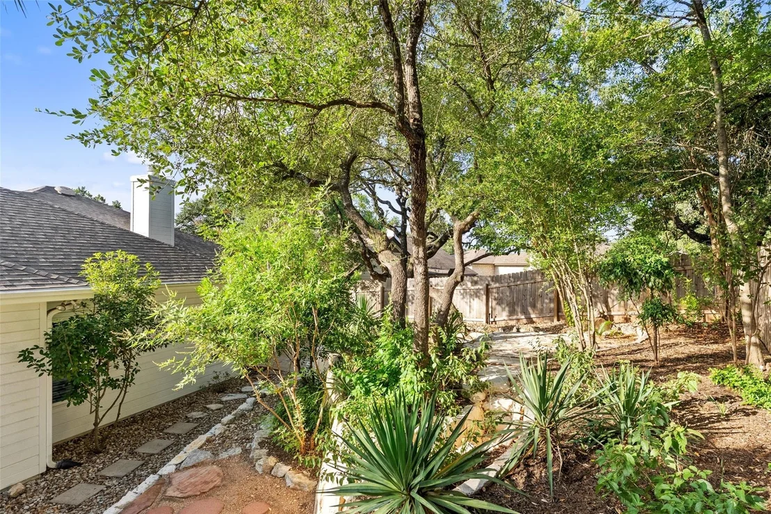 Photo of 120 Copperleaf RD