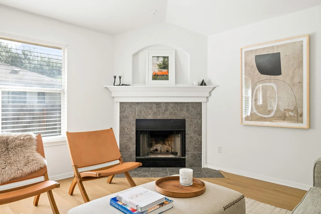 Photo of 1535 Lorson LOOP