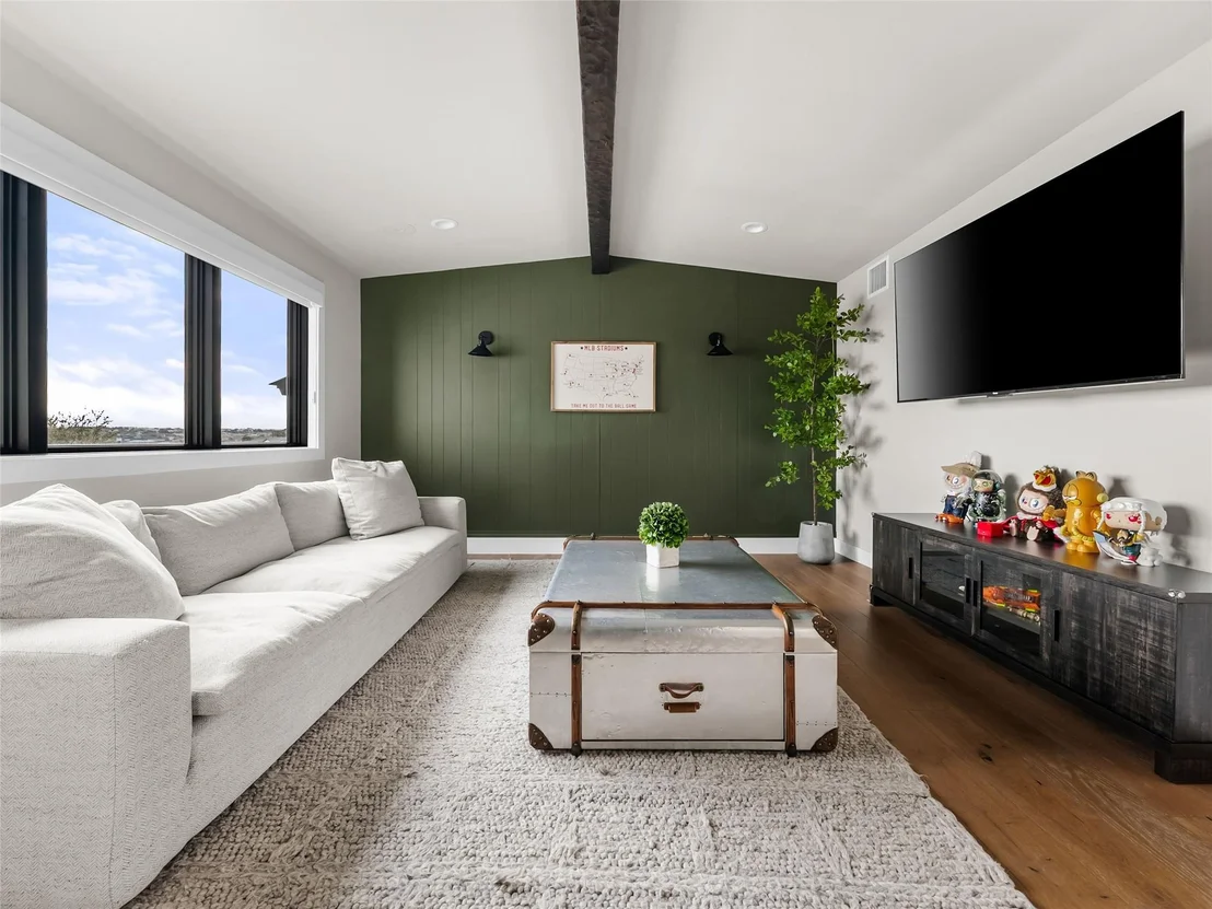 Photo of 611 Casasanta TRL