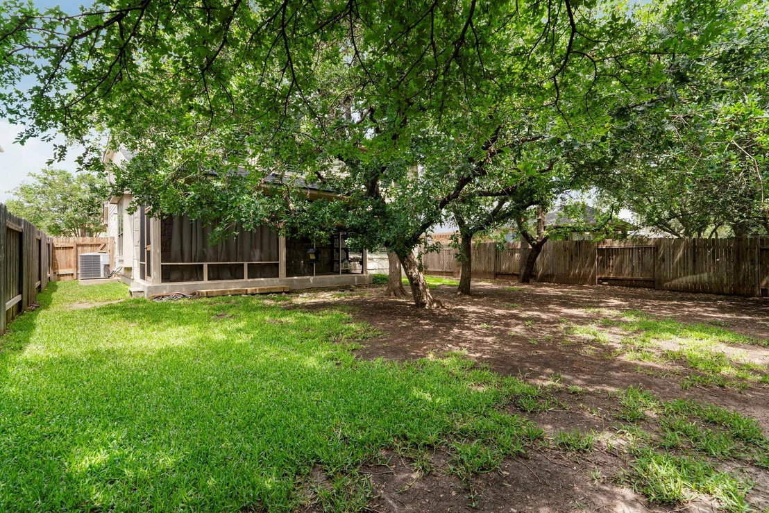 Photo of 2718 Checker DR