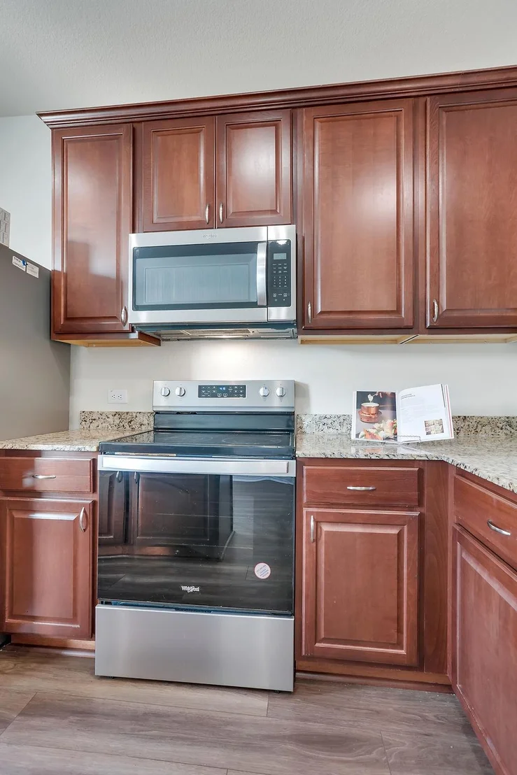 Photo of 433 Stone Water LN