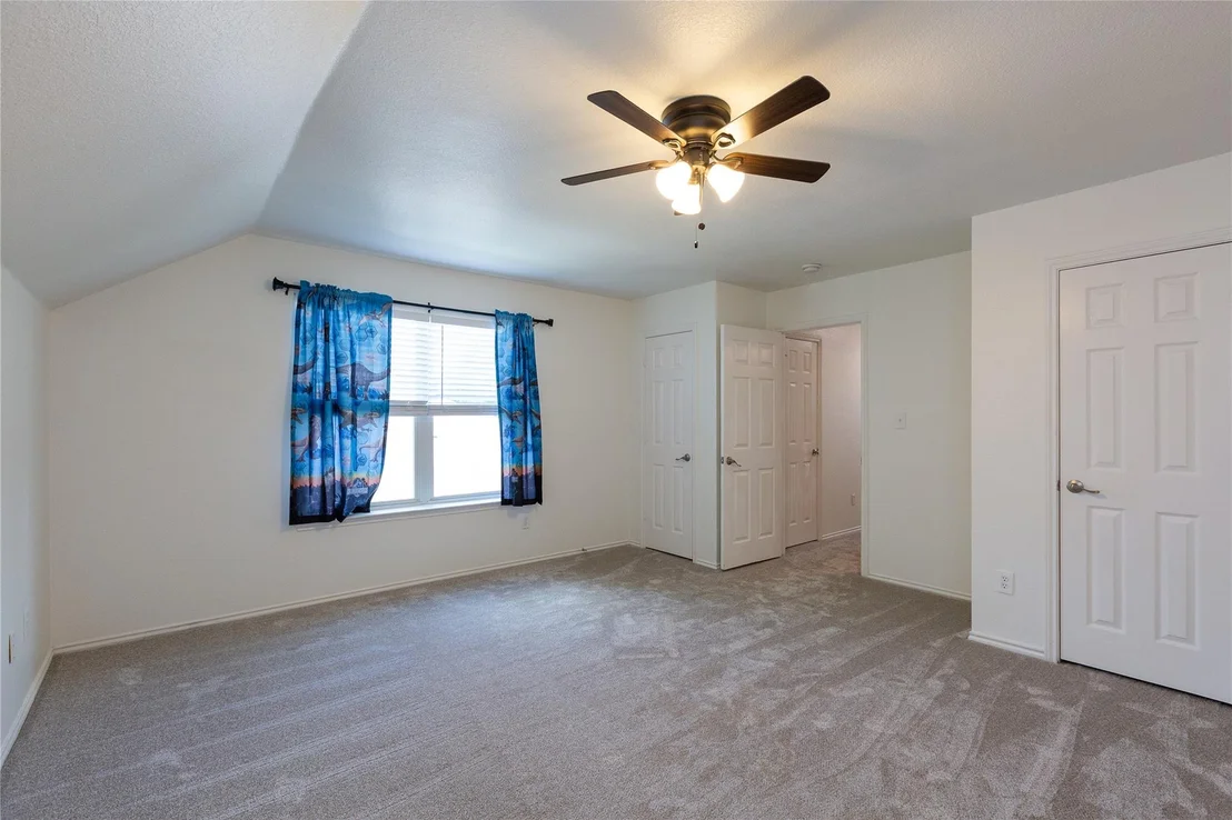 Photo of 2571 Georgian DR