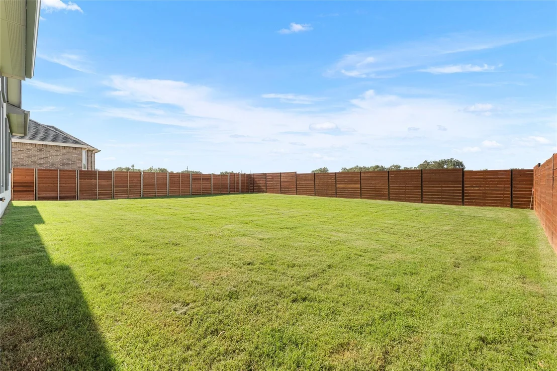 Photo of 2116 Tobiano TRCE