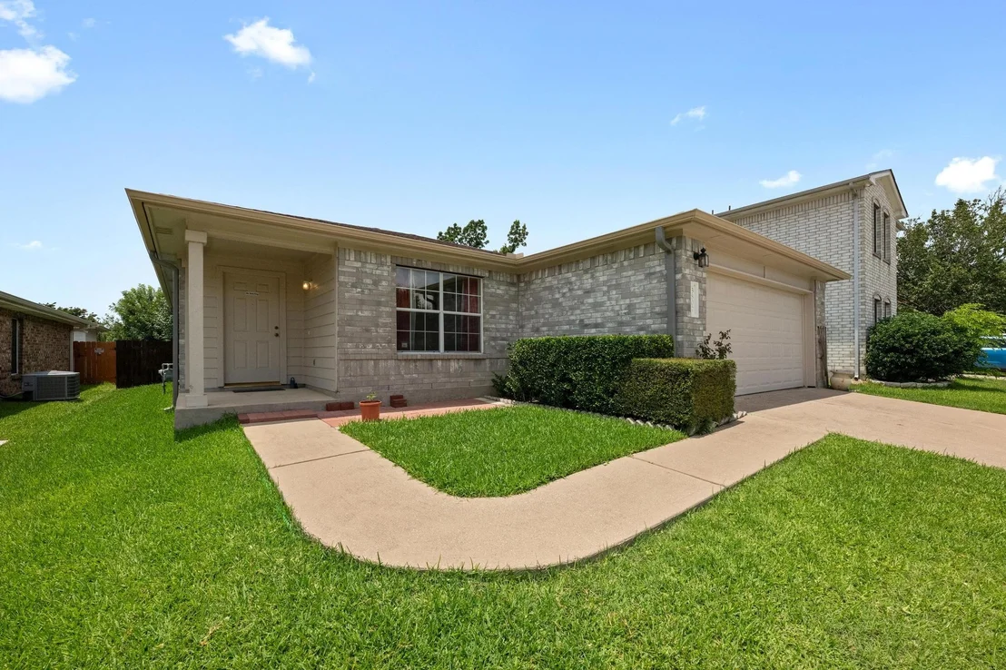 Photo of 3807 Haleys WAY