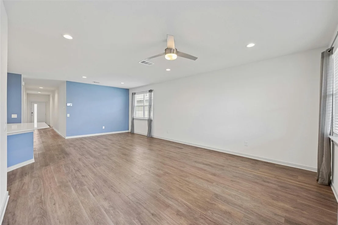 Photo of 141 Parryi CV