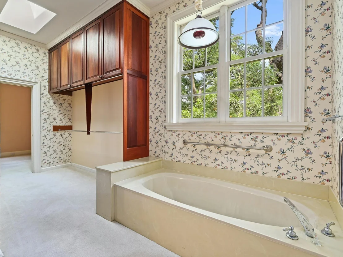 Photo of 3501 Hampton RD