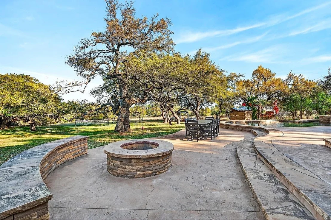 Photo of 301 Medlin Creek LOOP