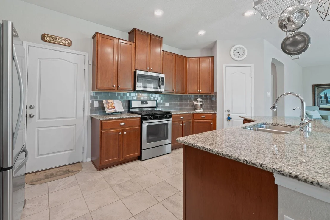 Photo of 476 Sheepshank DR