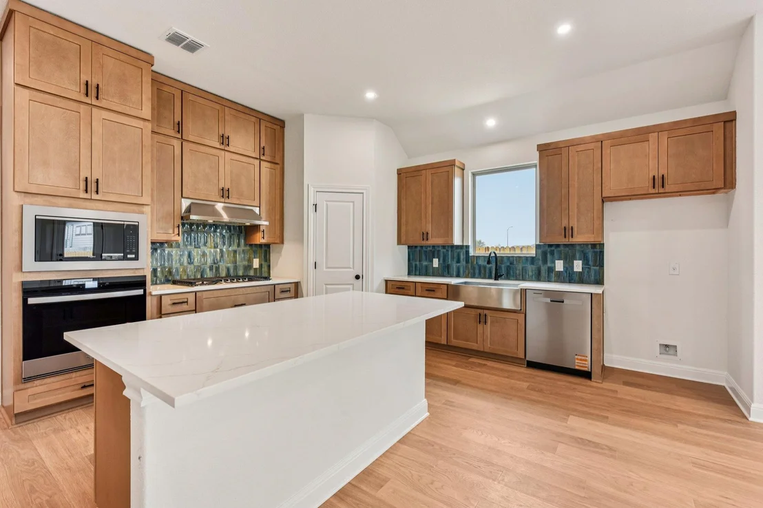 Photo of 581 Treadwell LN