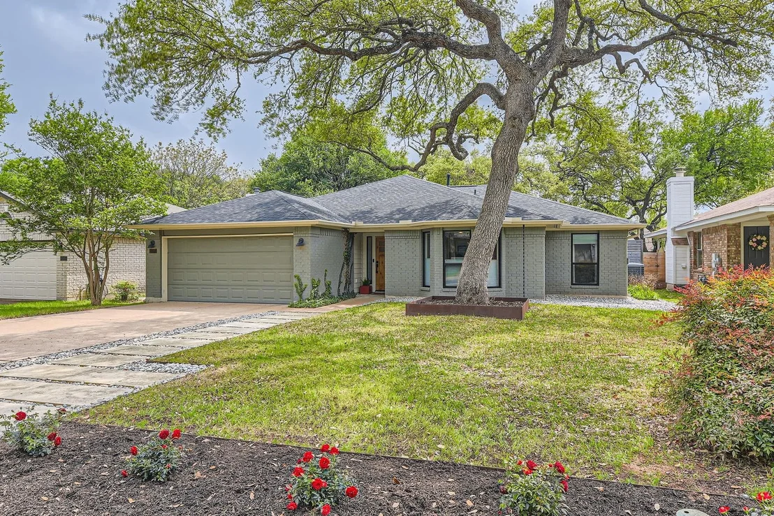 Photo of 3207 Grasshopper DR