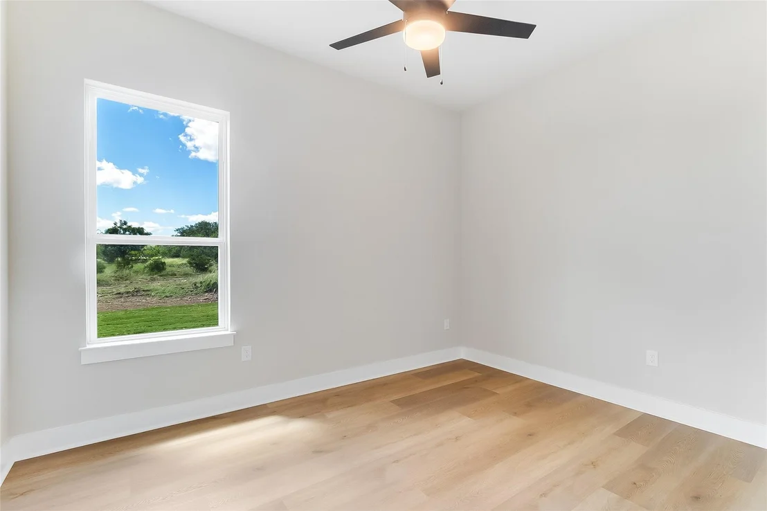 Photo of 130 Draper LN