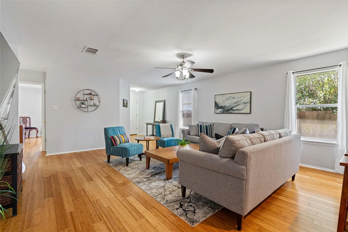 Photo of 300 Carolyns WAY