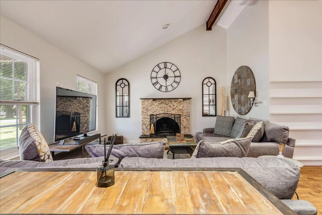 Photo of 301 Verbena DR