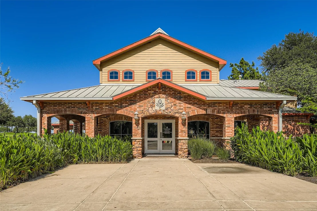 Photo of 409 Briar Park DR
