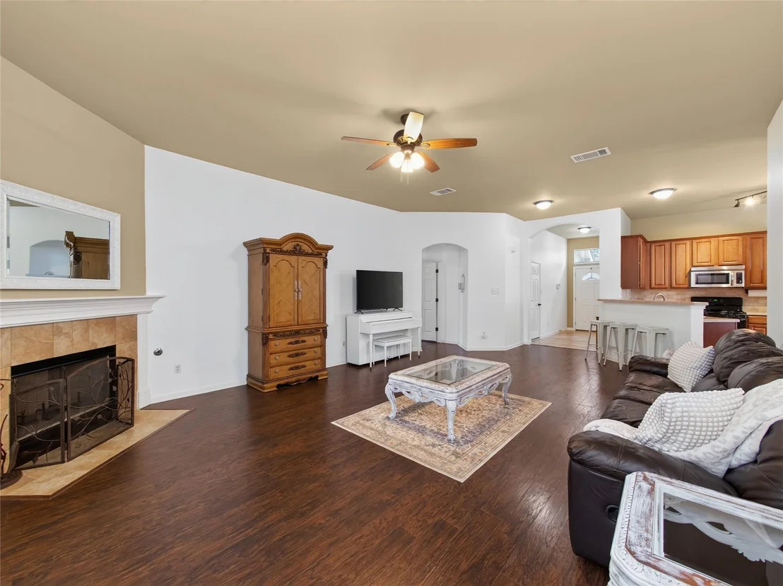 Photo of 803 Broken Trace CT