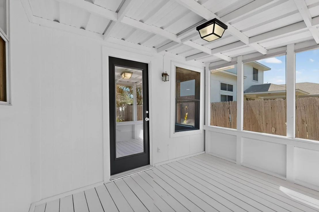 Photo of 1825 Friars Tale LN