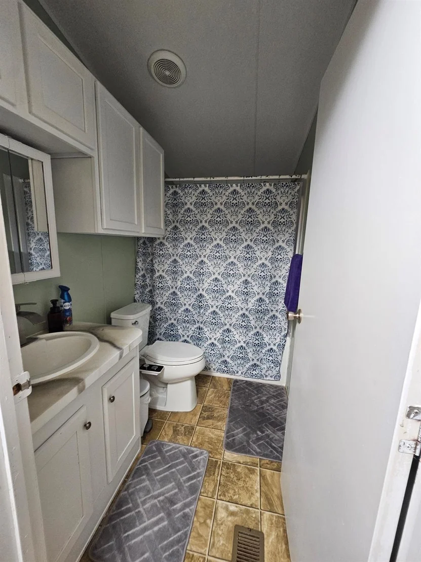 Photo of 100 Reavis DR