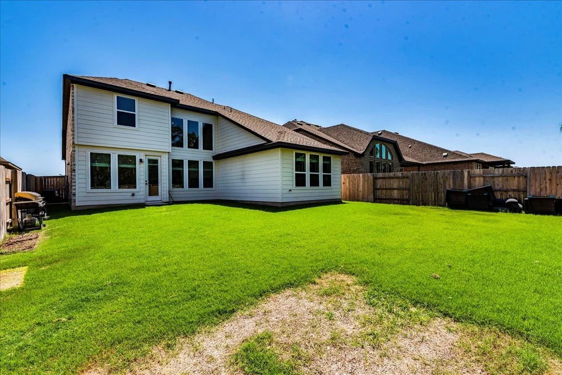 Photo of 288 Smithsonian LN