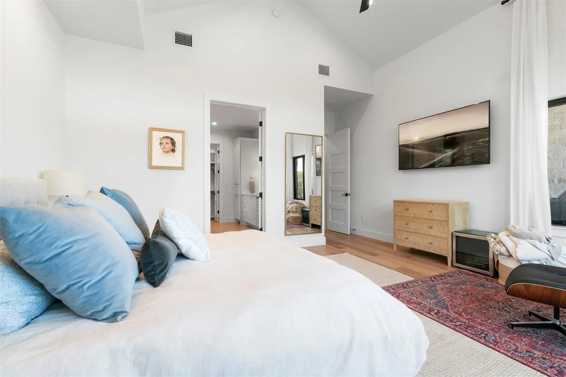 Photo of 336 Mae PT