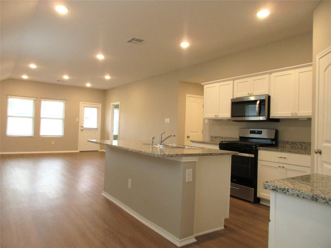 Photo of 205 Granary DR