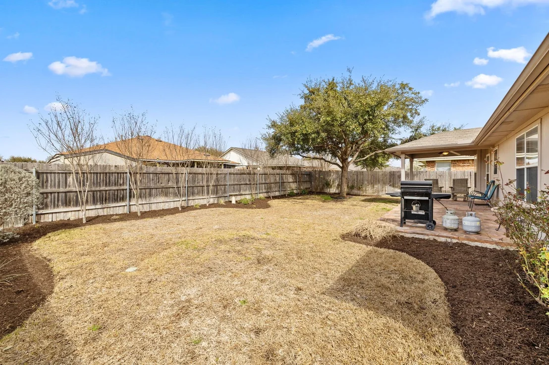 Photo of 2137 Pearson WAY