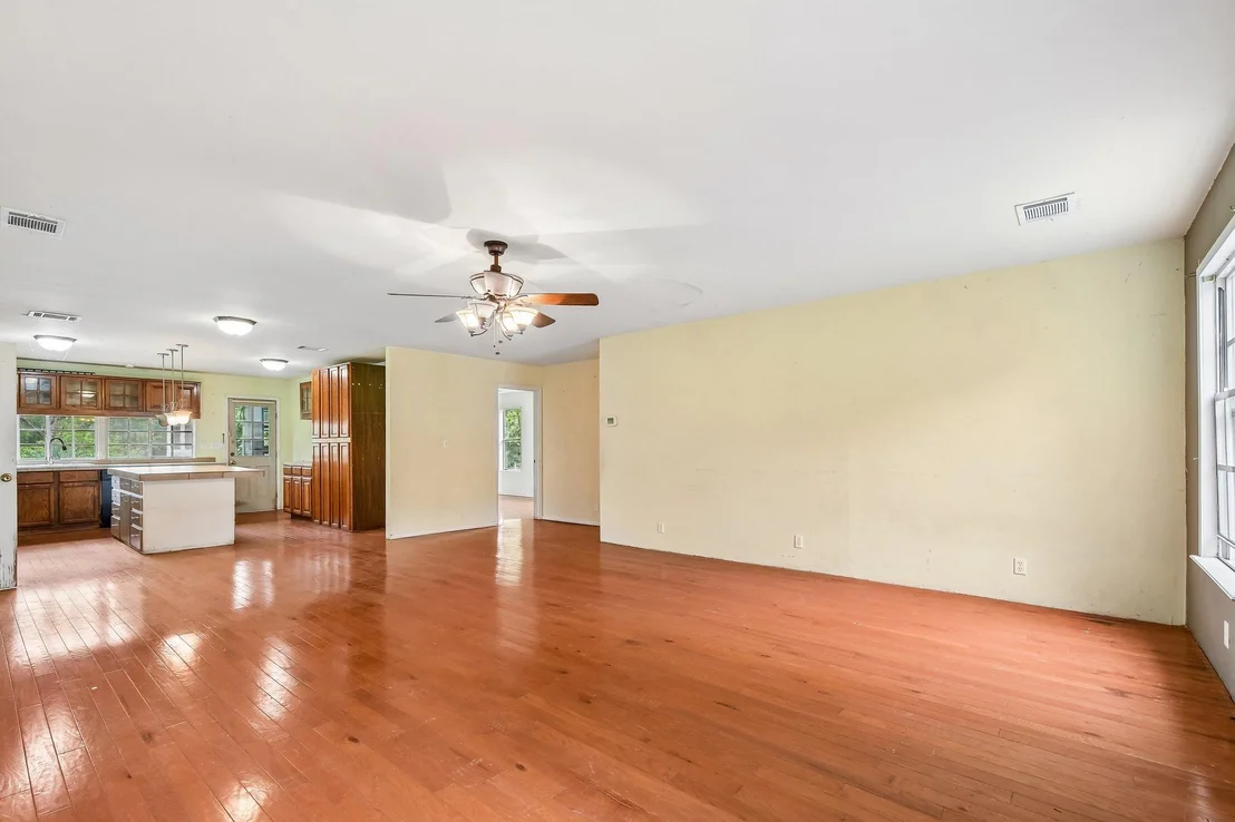 Photo of 116 Hart LN