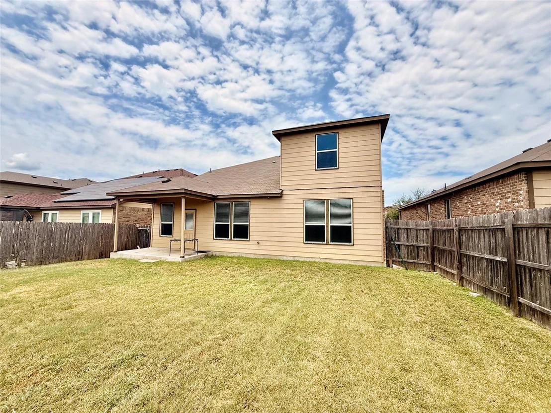 Photo of 1223 Daffodil DR