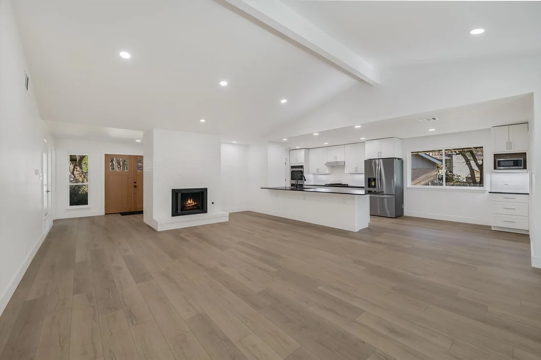 Photo of 4005 Madrid CV