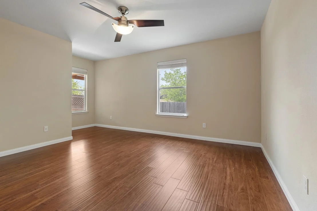 Photo of 11400 Ashbrook DR