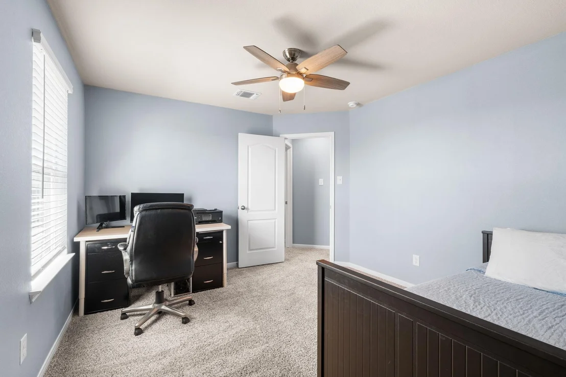 Photo of 10239 Six Shooter LN