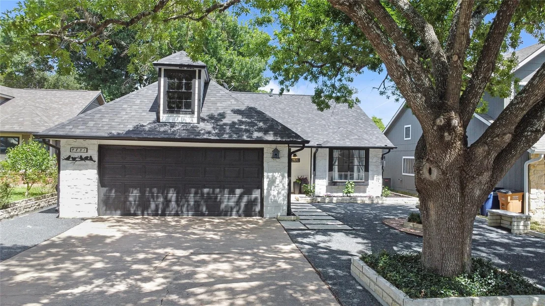Photo of 9831 Briar Ridge DR