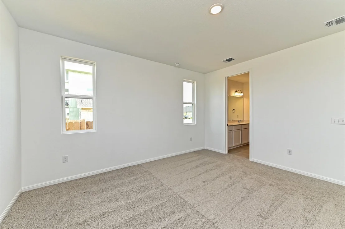 Photo of 130 Seattle Slew DR