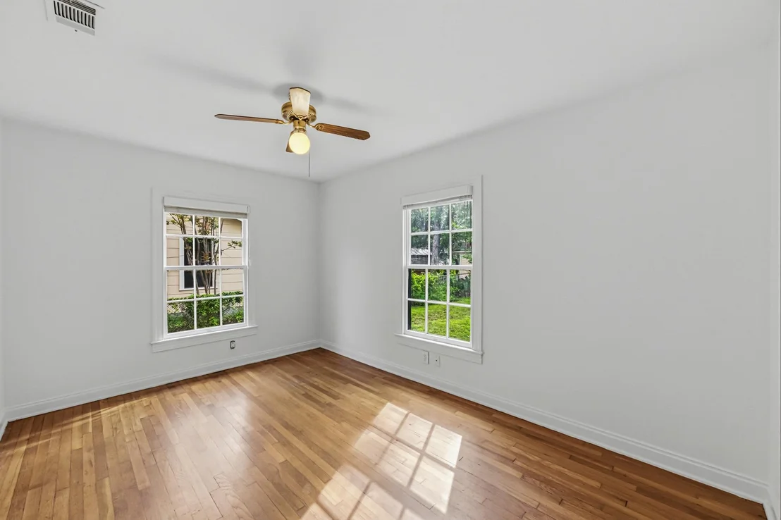 Photo of 5707 Joe Sayers Ave