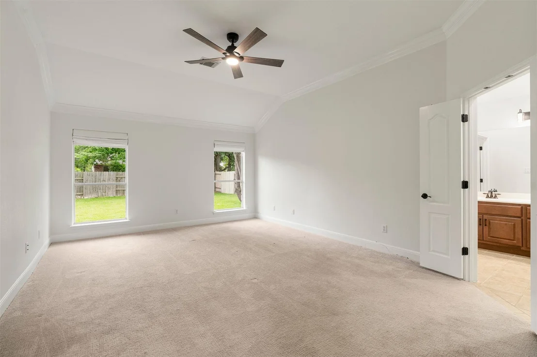 Photo of 7805 Crandall RD