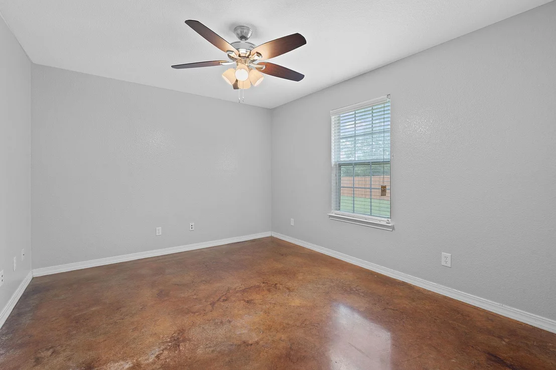 Photo of 5700 Jain LN