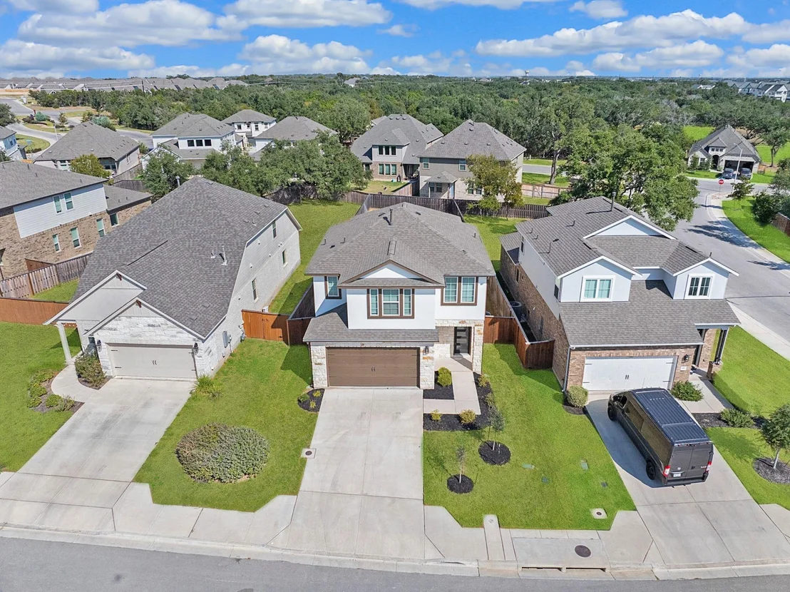 Photo of 1413 Kneehigh LN