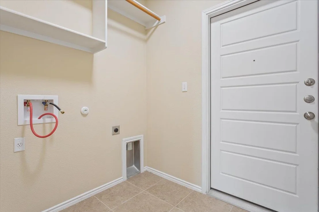 Photo of 1024 Chad LOOP