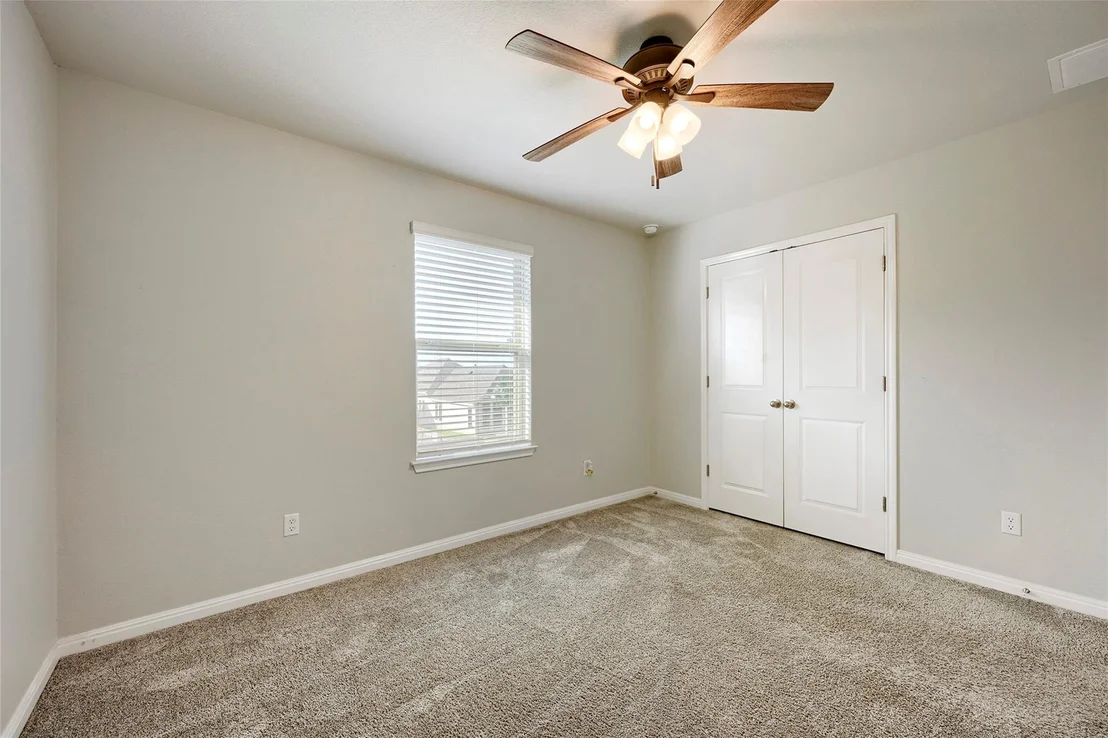 Photo of 148 Mountain Valley ST