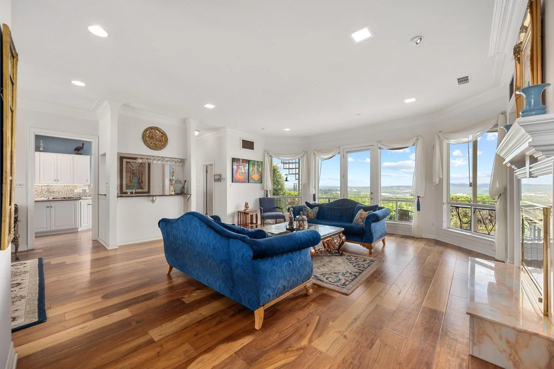Photo of 5806 Westslope CV