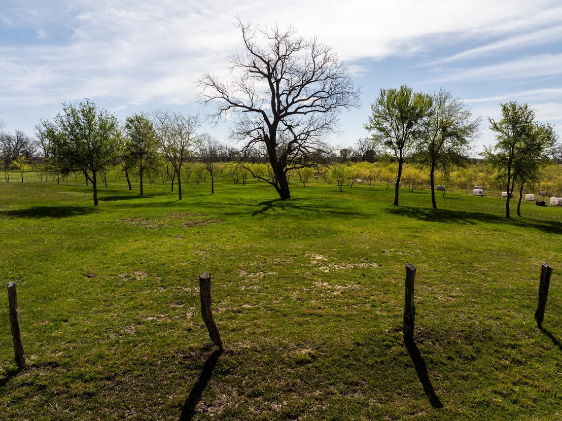Photo of 2041 County Road 429