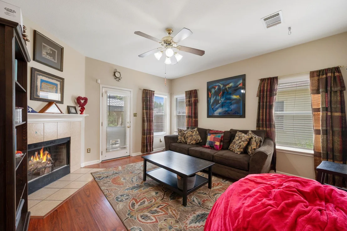 Photo of 18112 Skysail DR