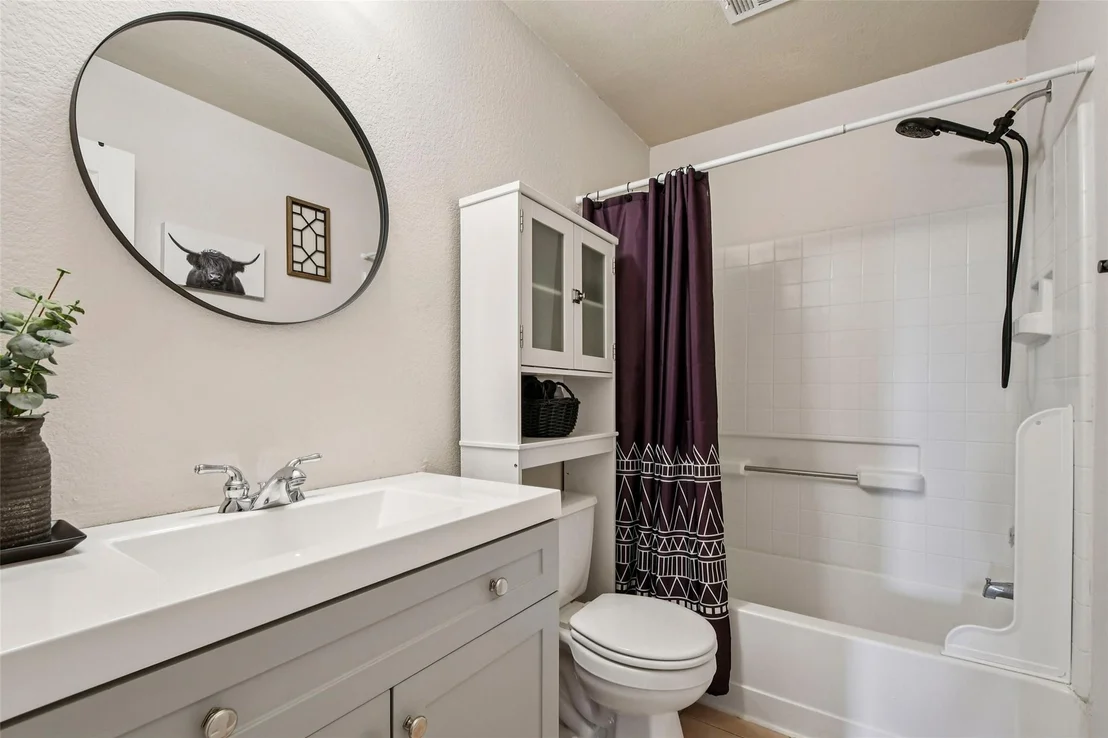 Photo of 410 Rosedale BLVD